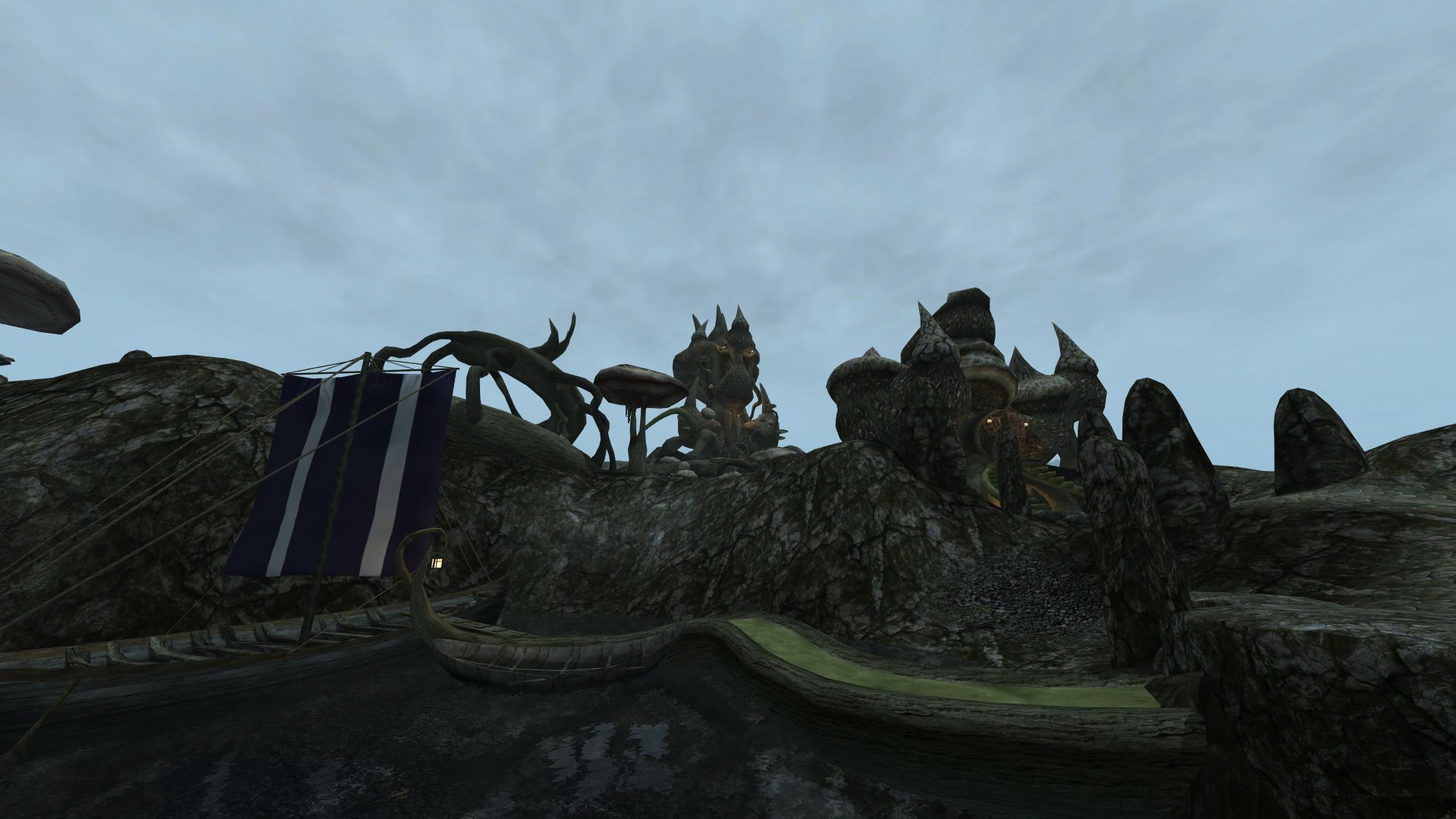 A screenshot of Morrowind in the port of Sadrith Mora.
